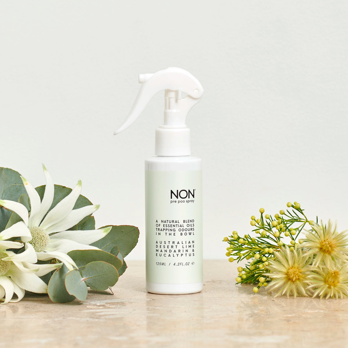 desert lime, mandarin & eucalyptus / pre poo toilet spray / 125ml